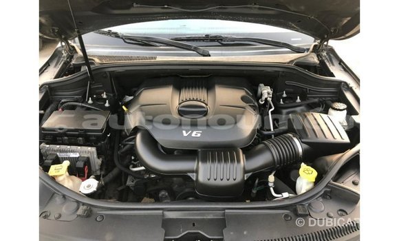 Acheter Import Voiture Jeep Grand Cherokee Noir à Import - Dubai, Iles Acheter Import Voiture Jeep Grand Cherokee Noir à Import - Dubai, Iles