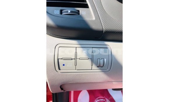 Acheter Import Voiture Hyundai Accent Rouge à Import - Dubai, Iles Acheter Import Voiture Hyundai Accent Rouge à Import - Dubai, Iles