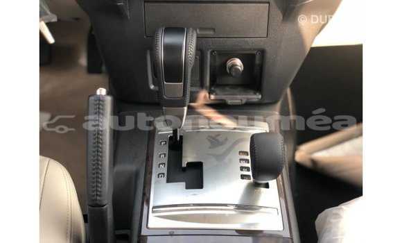 Acheter Import Voiture Mitsubishi Pajero Noir à Import - Dubai, Iles Acheter Import Voiture Mitsubishi Pajero Noir à Import - Dubai, Iles