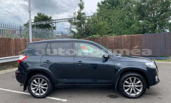 Acheter Occasion Voiture Toyota RAV4 Noir à Belep, Iles Acheter Occasion Voiture Toyota RAV4 Noir à Belep, Iles