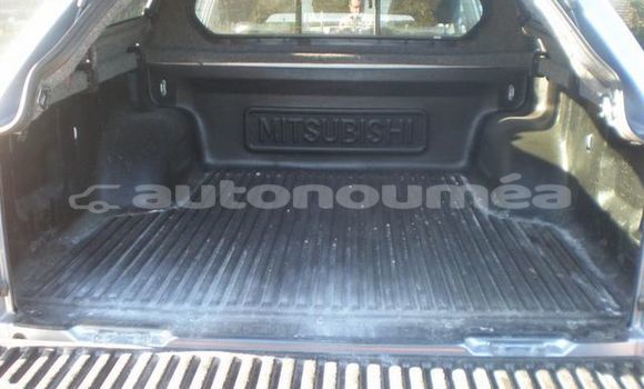 Acheter Occasion Voiture Mitsubishi L200 Gris à Noumea, Sud Acheter Occasion Voiture Mitsubishi L200 Gris à Noumea, Sud