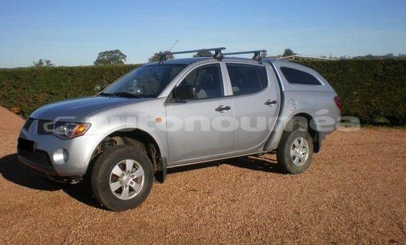 Acheter Occasion Voiture Mitsubishi L200 Gris à Noumea, Sud Acheter Occasion Voiture Mitsubishi L200 Gris à Noumea, Sud