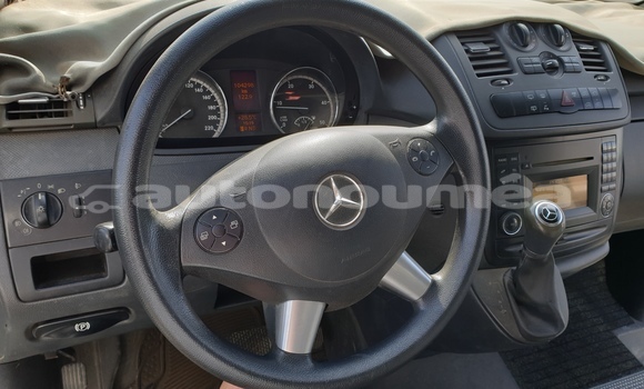 Acheter Occasion Utilitaire Mercedes‒Benz Vito Blanc à Noumea, Sud Acheter Occasion Utilitaire Mercedes‒Benz Vito Blanc à Noumea, Sud
