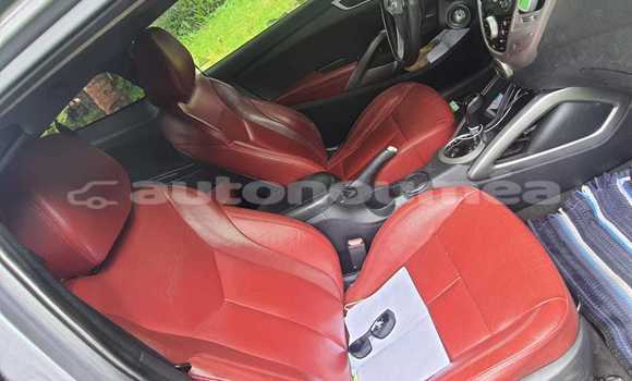 Acheter Occasion Voiture Hyundai Veloster Gris à Bourail, Sud Acheter Occasion Voiture Hyundai Veloster Gris à Bourail, Sud