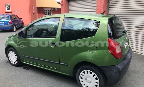 Acheter Occasion Voiture Citroen C2 Vert à Noumea, Sud Acheter Occasion Voiture Citroen C2 Vert à Noumea, Sud