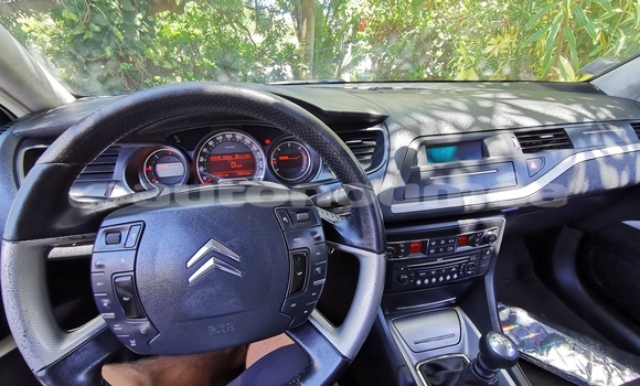 Acheter Occasion Voiture Citroen C5 Gris à Noumea, Sud Acheter Occasion Voiture Citroen C5 Gris à Noumea, Sud