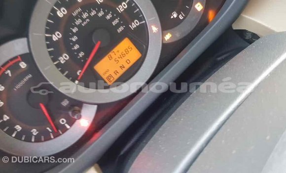 Acheter Import Utilitaire Toyota HiAce Marron à Import - Dubai, Iles Acheter Import Utilitaire Toyota HiAce Marron à Import - Dubai, Iles