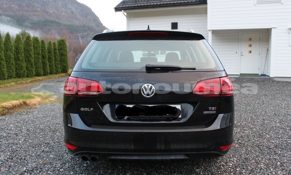 Buy Used Rover 100 Black Car in Noumea in Sud