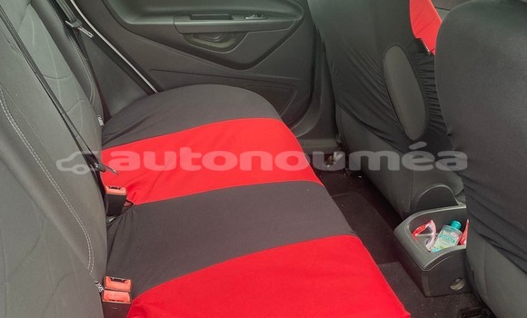 Acheter Occasion Voiture Ford Fiesta Blanc à Noumea, Sud Acheter Occasion Voiture Ford Fiesta Blanc à Noumea, Sud