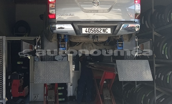 Acheter Occasion Voiture Nissan NP 300 Gris à Paita, Sud