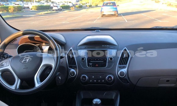 Acheter Occasion Voiture Hyundai ix35 Gris à Noumea, Sud Acheter Occasion Voiture Hyundai ix35 Gris à Noumea, Sud