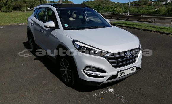 Acheter Occasion Voiture Hyundai Tucson Blanc à Noumea, Sud Acheter Occasion Voiture Hyundai Tucson Blanc à Noumea, Sud