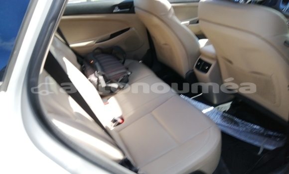 Acheter Occasion Voiture Hyundai Tucson Blanc à Noumea, Sud Acheter Occasion Voiture Hyundai Tucson Blanc à Noumea, Sud