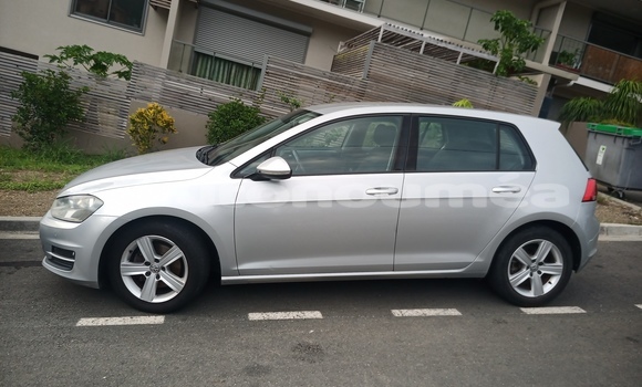 Acheter Occasion Voiture Volkswagen Golf Gris à Noumea, Sud Acheter Occasion Voiture Volkswagen Golf Gris à Noumea, Sud