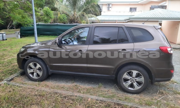 Acheter Occasion Voiture Hyundai Santa Fe Marron à Mont–Dore, Sud Acheter Occasion Voiture Hyundai Santa Fe Marron à Mont–Dore, Sud