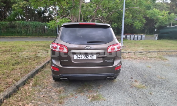 Acheter Occasion Voiture Hyundai Santa Fe Marron à Mont–Dore, Sud Acheter Occasion Voiture Hyundai Santa Fe Marron à Mont–Dore, Sud