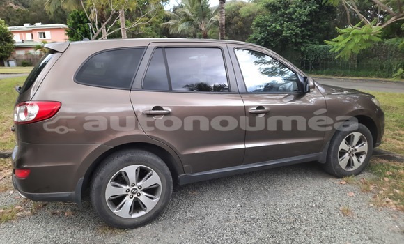 Acheter Occasion Voiture Hyundai Santa Fe Marron à Mont–Dore, Sud Acheter Occasion Voiture Hyundai Santa Fe Marron à Mont–Dore, Sud