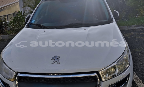 Acheter Occasion Voiture Peugeot 4008 Blanc à Kone, Nord Acheter Occasion Voiture Peugeot 4008 Blanc à Kone, Nord