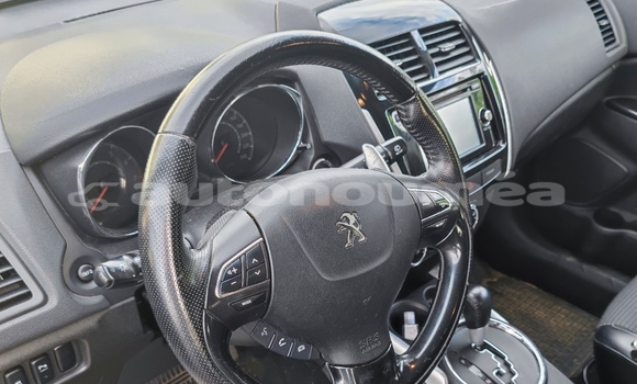 Acheter Occasion Voiture Peugeot 4008 Blanc à Kone, Nord Acheter Occasion Voiture Peugeot 4008 Blanc à Kone, Nord