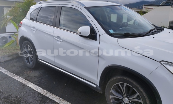 Acheter Occasion Voiture Peugeot 4008 Blanc à Kone, Nord Acheter Occasion Voiture Peugeot 4008 Blanc à Kone, Nord