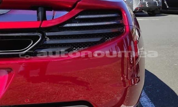 Acheter Import Voiture McLaren MP4-12C Rouge à Noumea, Sud Acheter Import Voiture McLaren MP4-12C Rouge à Noumea, Sud