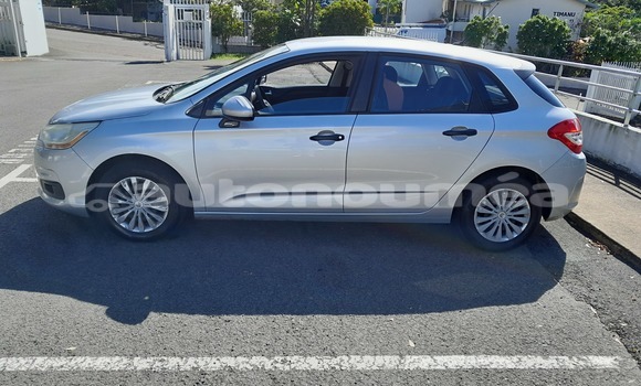 Acheter Occasion Voiture Citroen C4 Gris à Noumea, Sud Acheter Occasion Voiture Citroen C4 Gris à Noumea, Sud