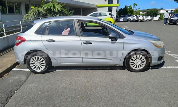 Acheter Occasion Voiture Citroen C4 Gris à Noumea, Sud Acheter Occasion Voiture Citroen C4 Gris à Noumea, Sud