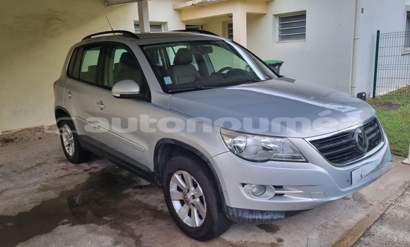 Acheter Occasion Voiture Volkswagen Tiguan Gris à Noumea, Sud Acheter Occasion Voiture Volkswagen Tiguan Gris à Noumea, Sud