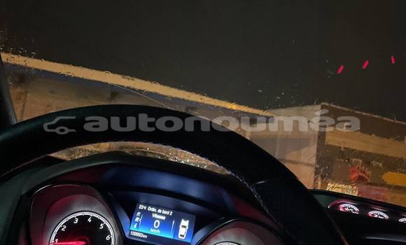 Acheter Occasion Voiture Ford Focus ST Rouge à Noumea, Sud Acheter Occasion Voiture Ford Focus ST Rouge à Noumea, Sud