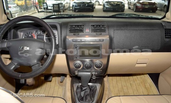 Buy Import Hummer H3 Other Car in Import - Dubai in Iles Buy Import Hummer H3 Other Car in Import - Dubai in Iles