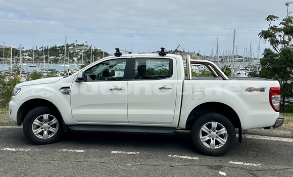 Medium with watermark ford ranger sud noumea 4638