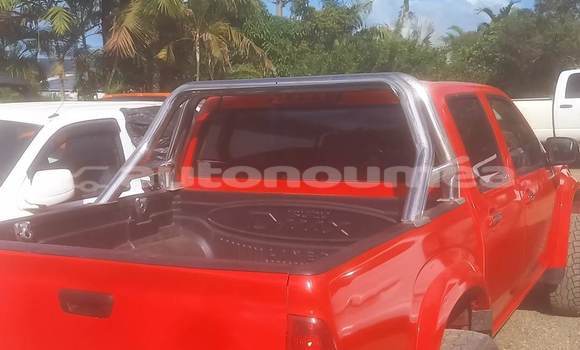 Acheter Occasion Voiture Isuzu D–MAX Rouge à La Foa, Sud Acheter Occasion Voiture Isuzu D–MAX Rouge à La Foa, Sud