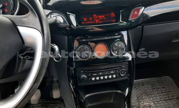 Acheter Occasion Voiture Citroen DS3 Rouge à Noumea, Sud Acheter Occasion Voiture Citroen DS3 Rouge à Noumea, Sud