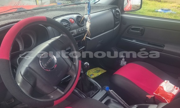 Acheter Occasion Voiture Isuzu D–MAX Rouge à La Foa, Sud Acheter Occasion Voiture Isuzu D–MAX Rouge à La Foa, Sud