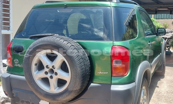 Acheter Occasion Voiture Toyota RAV4 Vert à Koumac, Nord Acheter Occasion Voiture Toyota RAV4 Vert à Koumac, Nord