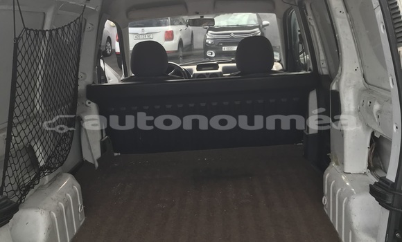 Acheter Occasion Utilitaire Citroen Berlingo Blanc à Noumea, Sud Acheter Occasion Utilitaire Citroen Berlingo Blanc à Noumea, Sud