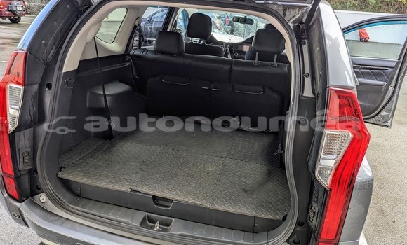 Acheter Occasion Voiture Mitsubishi Pajero Sport Gris à Noumea, Sud Acheter Occasion Voiture Mitsubishi Pajero Sport Gris à Noumea, Sud