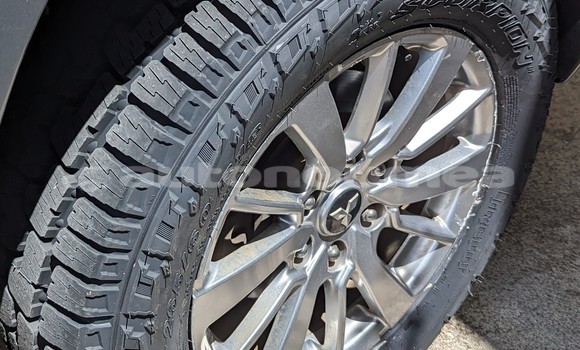 Acheter Occasion Voiture Mitsubishi Pajero Sport Gris à Noumea, Sud Acheter Occasion Voiture Mitsubishi Pajero Sport Gris à Noumea, Sud