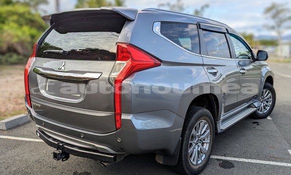 Acheter Occasion Voiture Mitsubishi Pajero Sport Gris à Noumea, Sud Acheter Occasion Voiture Mitsubishi Pajero Sport Gris à Noumea, Sud
