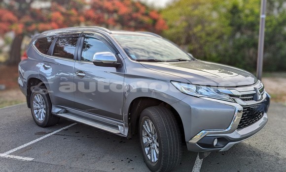 Acheter Occasion Voiture Mitsubishi Pajero Sport Gris à Noumea, Sud Acheter Occasion Voiture Mitsubishi Pajero Sport Gris à Noumea, Sud
