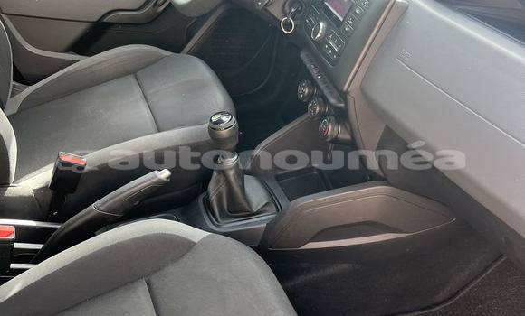 Acheter Occasion Voiture Dacia Duster Rouge à Dumbea, Sud Acheter Occasion Voiture Dacia Duster Rouge à Dumbea, Sud