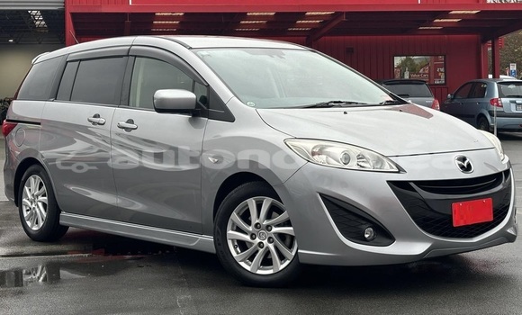 Buy Used Mazda Premacy Silver Car in Dumbea in Sud