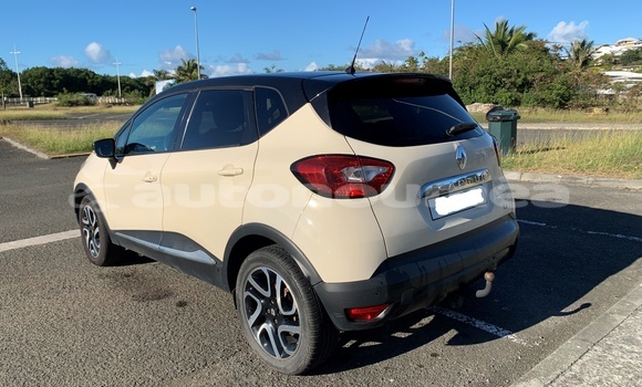 Acheter Occasion Voiture Renault Captur Beige à Noumea, Sud Acheter Occasion Voiture Renault Captur Beige à Noumea, Sud