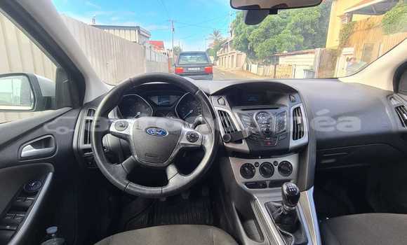 Acheter Occasion Voiture Ford Focus Gris à Noumea, Sud Acheter Occasion Voiture Ford Focus Gris à Noumea, Sud