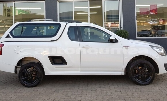 Acheter Occasion Voiture Chevrolet SS Noir à Kaala Gomen, Nord Acheter Occasion Voiture Chevrolet SS Noir à Kaala Gomen, Nord