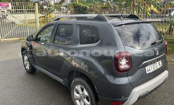 Buy Used Dacia Duster Silver Car in Noumea in Sud Buy Used Dacia Duster Silver Car in Noumea in Sud