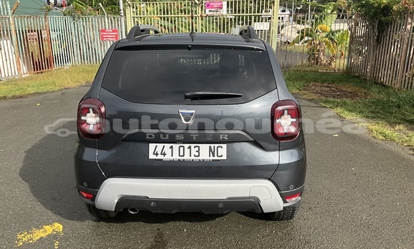 Buy Used Dacia Duster Silver Car in Noumea in Sud Buy Used Dacia Duster Silver Car in Noumea in Sud