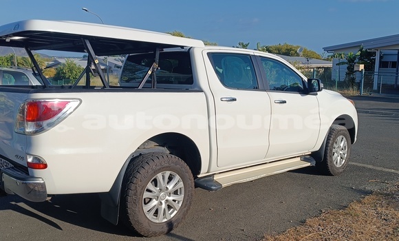 Acheter Occasion Voiture Mazda BT50 Blanc à Koumac, Nord Acheter Occasion Voiture Mazda BT50 Blanc à Koumac, Nord