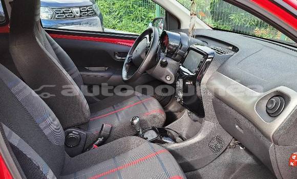 Acheter Occasion Voiture Peugeot 108 Rouge à Noumea, Sud Acheter Occasion Voiture Peugeot 108 Rouge à Noumea, Sud