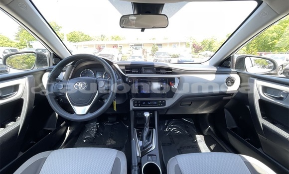 Acheter Occasion Voiture Toyota Corolla Blanc à Farino, Sud Acheter Occasion Voiture Toyota Corolla Blanc à Farino, Sud